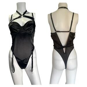 Womens medium black thong bodysuit with choker & open back Lingerie​​​​​​